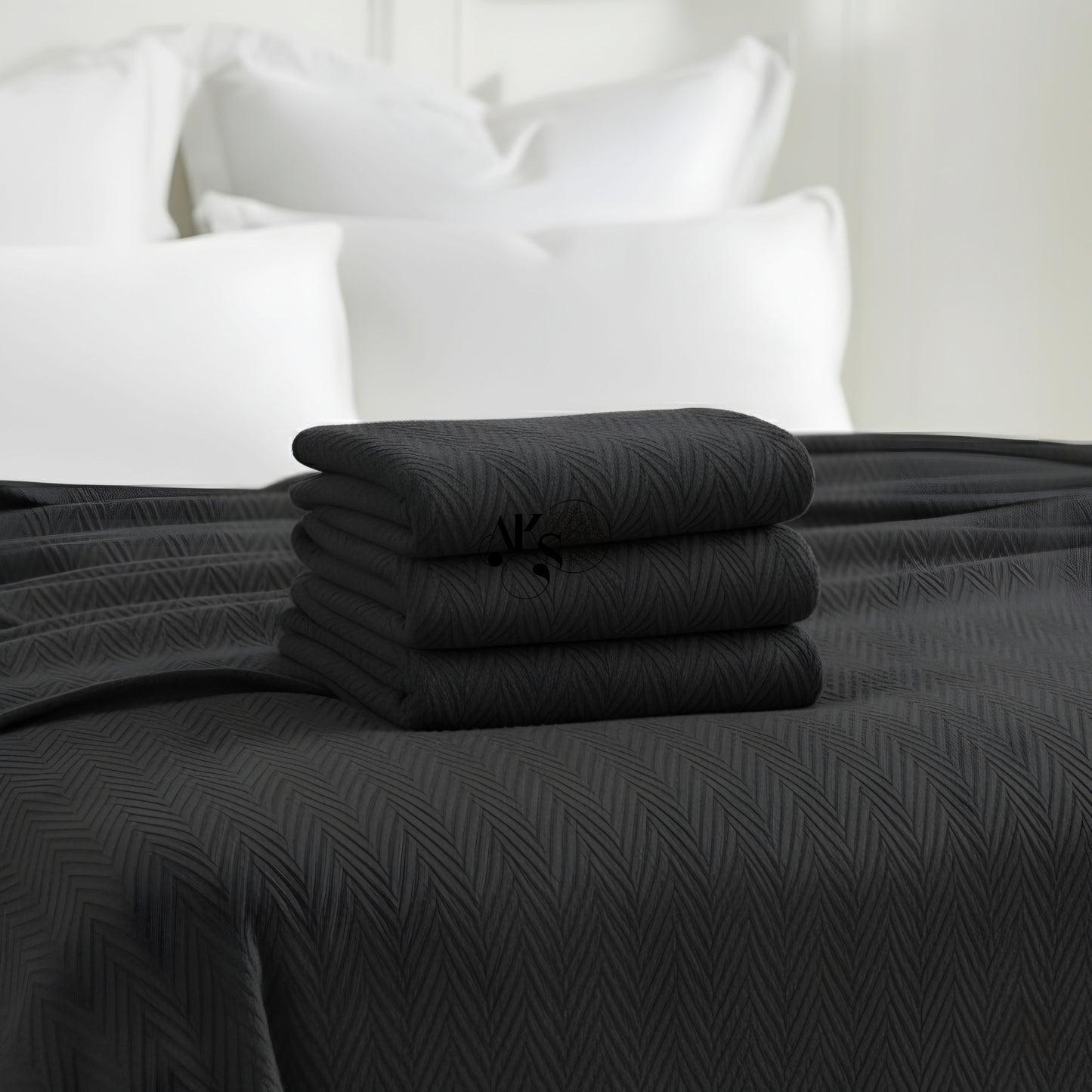 Thermal Blanket Deep Black