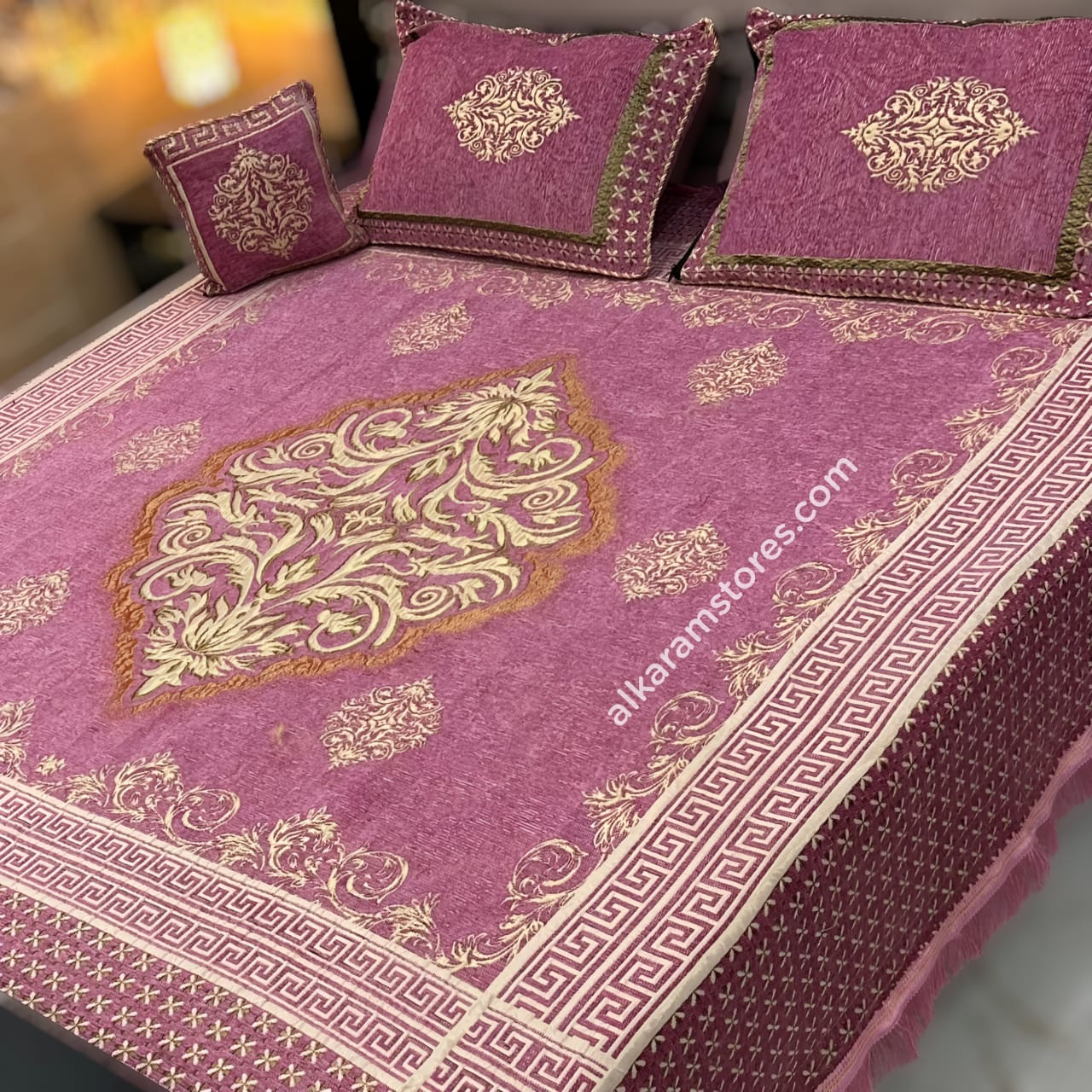 Velvet Jacquard 4 Piece Bedsheet